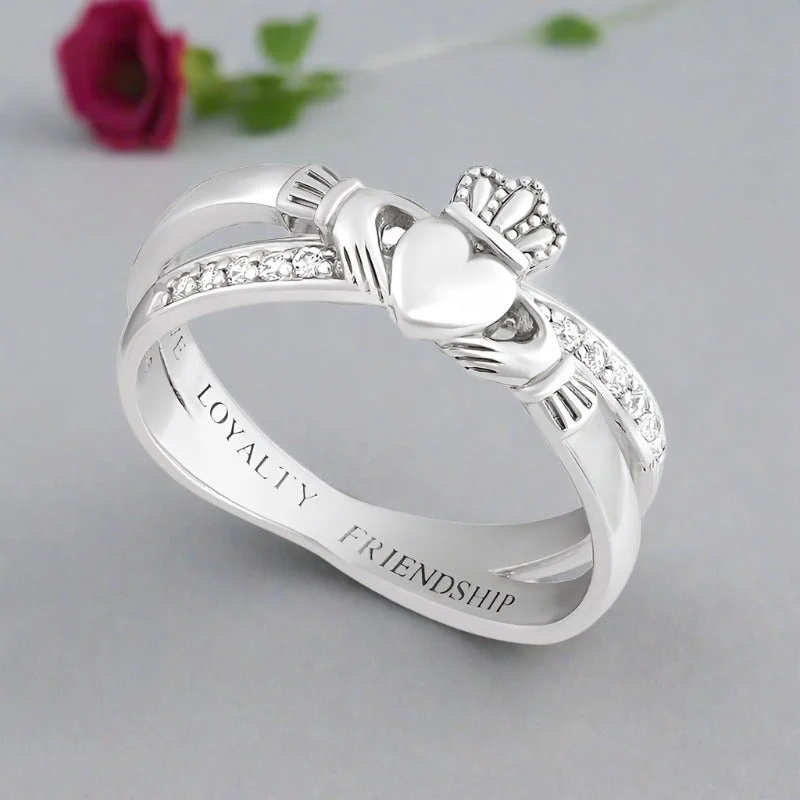 Modern wedding rings-Silver Claddagh Kiss Ring