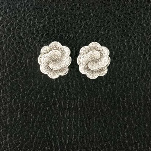 Earrings For Girls-Diamond Flower Earrings