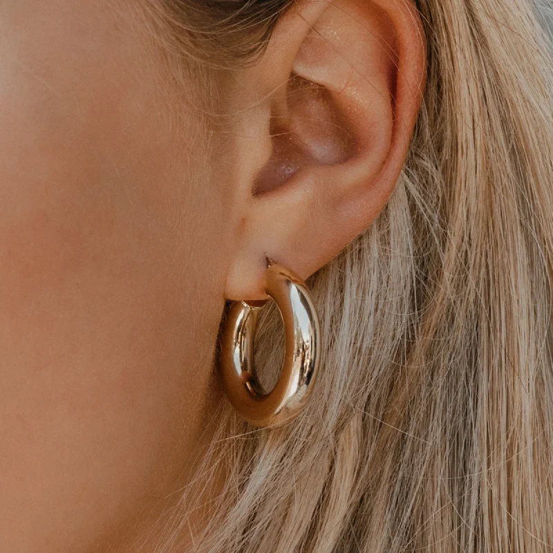 Elegant Hoop Earrings-Classic 6mm Round Gold Hoop Earrings