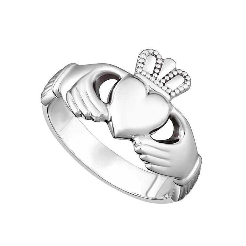 Simple gold wedding rings-Gents Heavy Claddagh Ring (5.55 Grams)