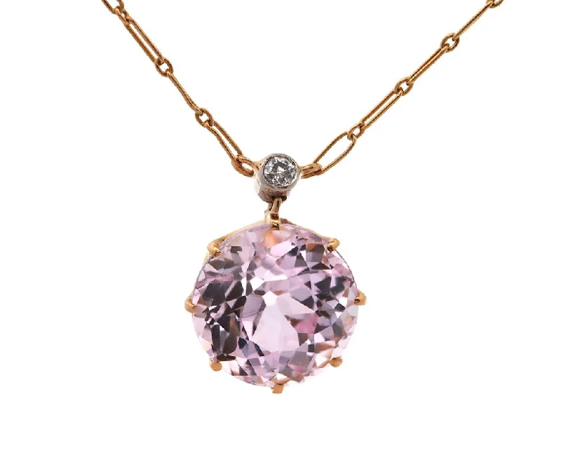 Friendship Necklaces -Vintage Tiffany & Co. 6.25ct Kunzite and 0.03ct Diamond Pendant Necklace in 18K